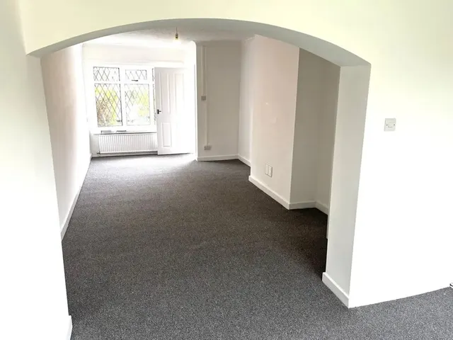 Photo 3 — Emsworth Road, Stoke-on-Trent, Staffordshire, ST3