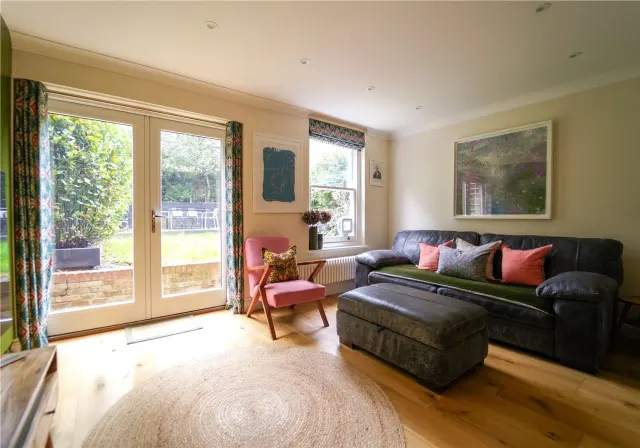 Navarino Road, Hackney, E8, photo 1