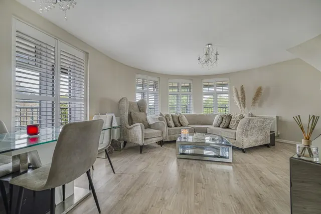 Jefferson Place, Bromley, photo 3