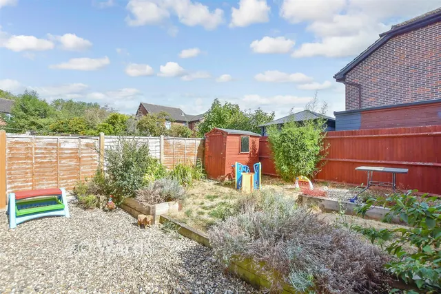 Gassons Road, Snodland, ME6, photo 2