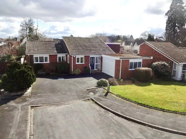 Photo 2 — Areley Court, Stourport-on-Severn, Worcestershire, DY13 0AR