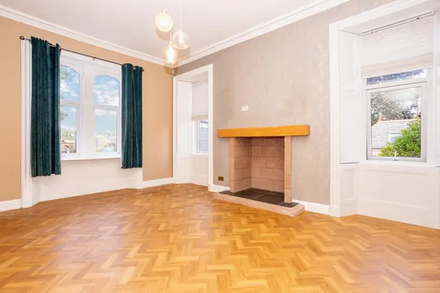 East Morton Street, Thornhill, DG3, photo 3