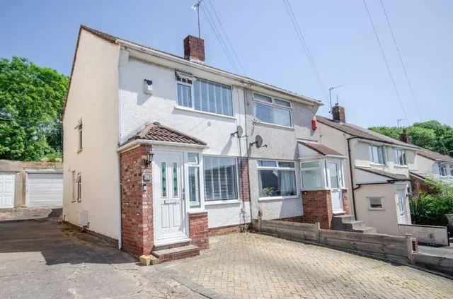 Fairlyn Drive, Kingswood, BS15, photo 1