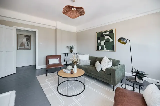New Park Court, Brixton Hill, SW2, photo 2
