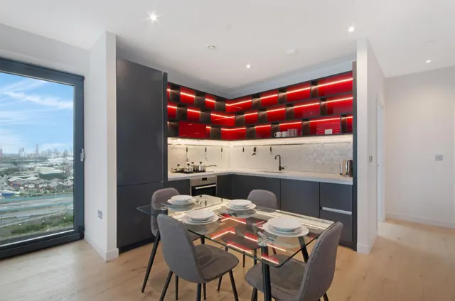 Corson House, London City Island, E14, photo 2