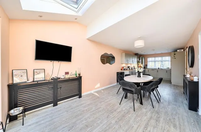 Rye Gardens, Houghton Regis, LU5, photo 2
