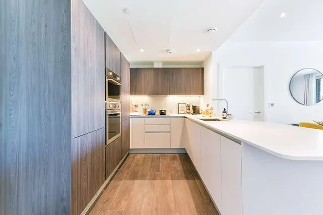 2 bedroom new development — Nine Elms Lane, London, SW11 7DE