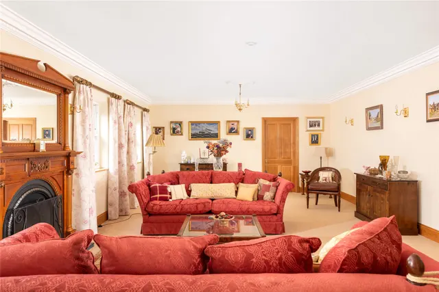 Ecton Lane, Sywell, NN6, photo 2