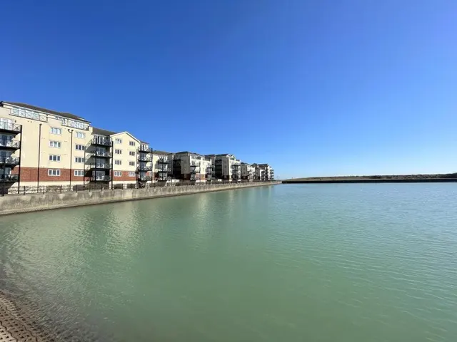Macquarie Quay, Eastbourne, BN23, photo 1