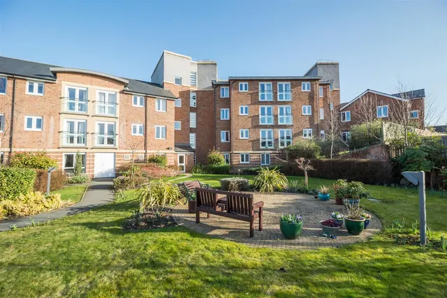 Malpas Road, Northallerton, DL7, photo 1