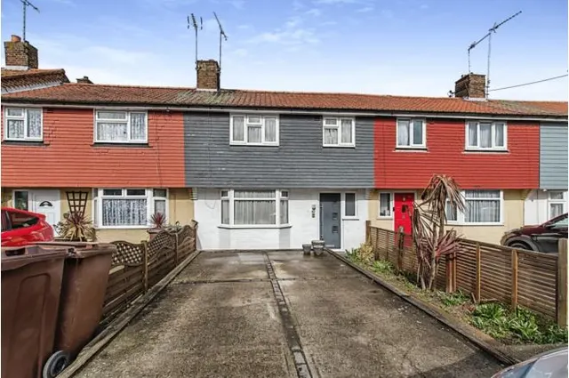 Marley Way, Rochester, photo 1
