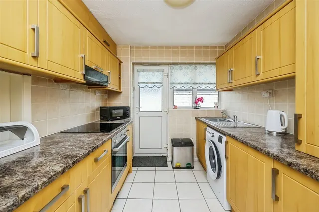 Stamford Street, Awsworth, NG16, photo 3