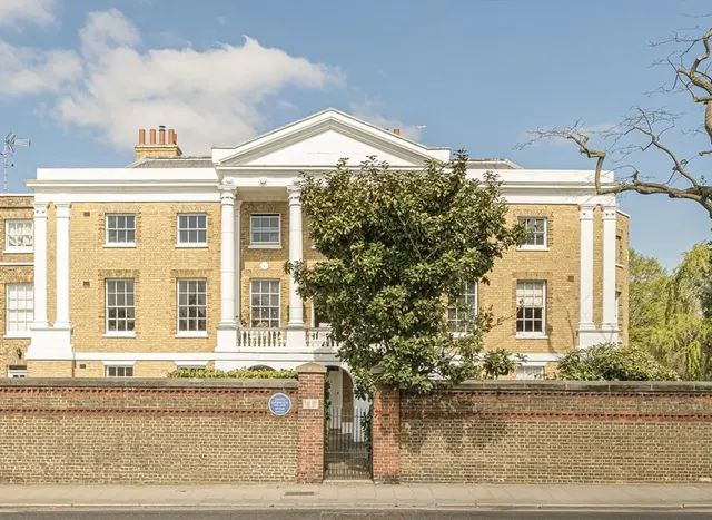 Hampton Court Road, Hampton, TW12, photo 1