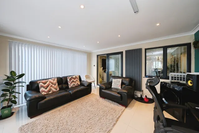 Dennis Street, Netherfield, NG4, photo 3