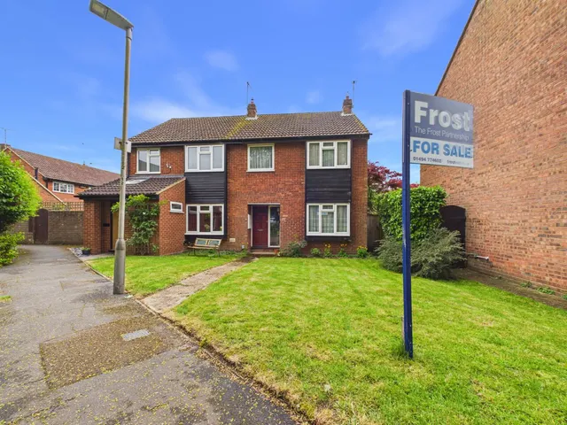 Dinmore, Bovingdon, HP3, photo 1