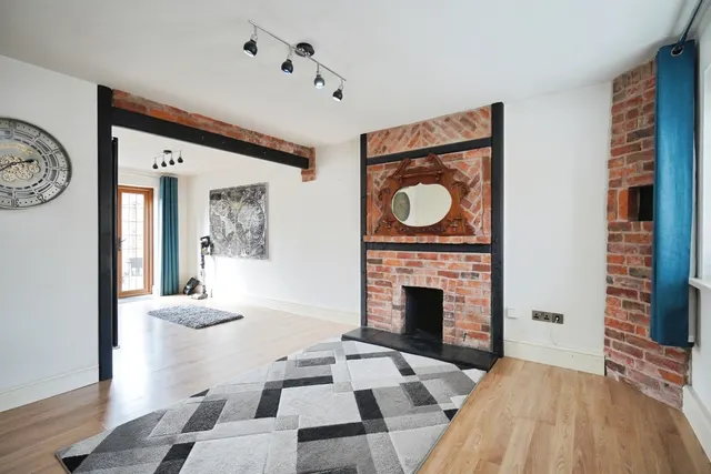 The Callis, Ashby-de-la-Zouch, LE65, photo 2