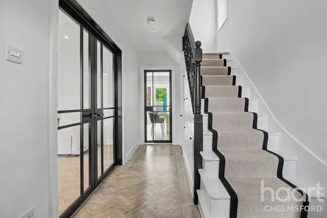 Cedar Avenue, Chelmsford, CM1, photo 2