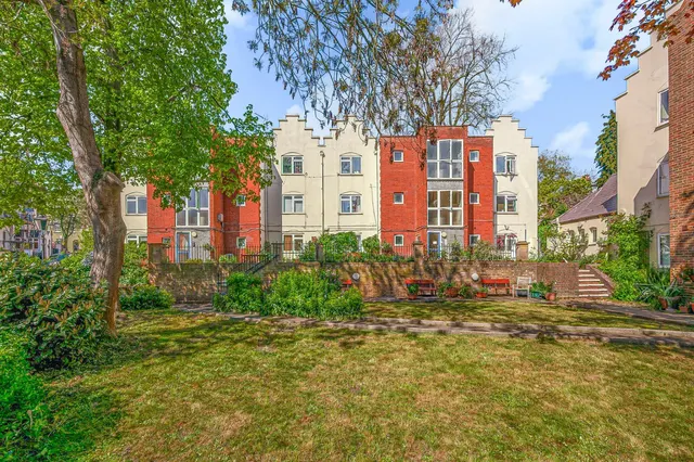 Willow Road, Hampstead, NW3, photo 1