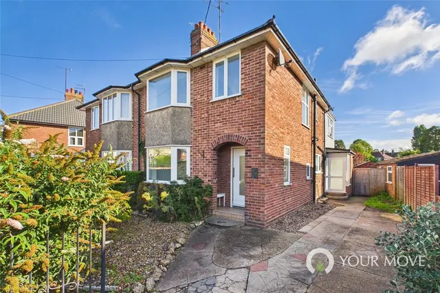 4 bedroom house — St. Annes Road, Beccles, Suffolk, NR34