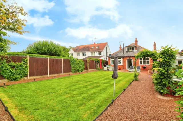 Worcester Road, Stourbridge, DY9, photo 1