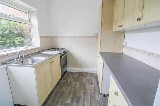 Glebelands, Harlow, CM20, photo 2