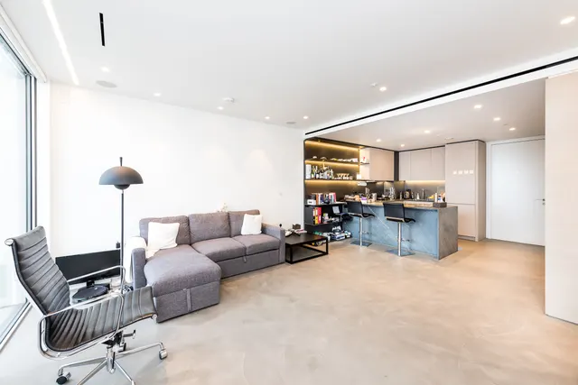 Apartment 04.03, The Nova Building, 75 Buckingham Palace Road, London, photo 1