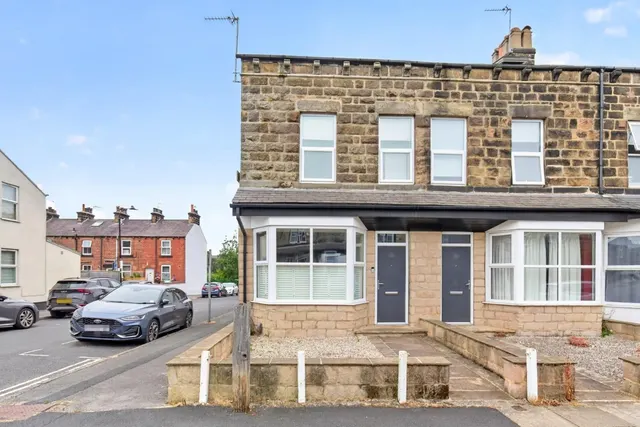 Mayfield Grove, Harrogate, photo 1