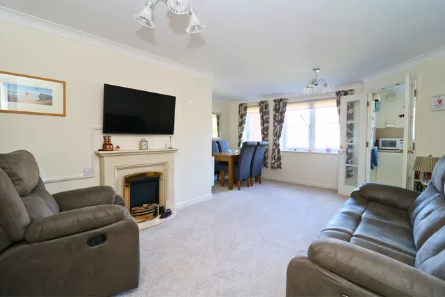 Leighswood Road, Aldridge, WS9, photo 3
