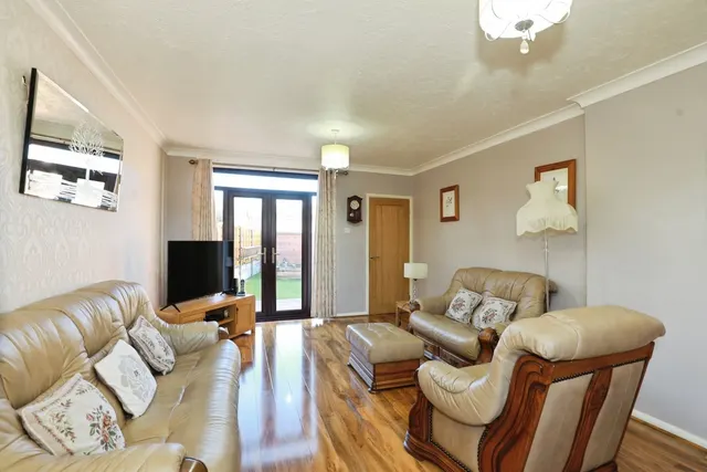 Photo 2 — Longridge, Knutsford, Cheshire, WA16