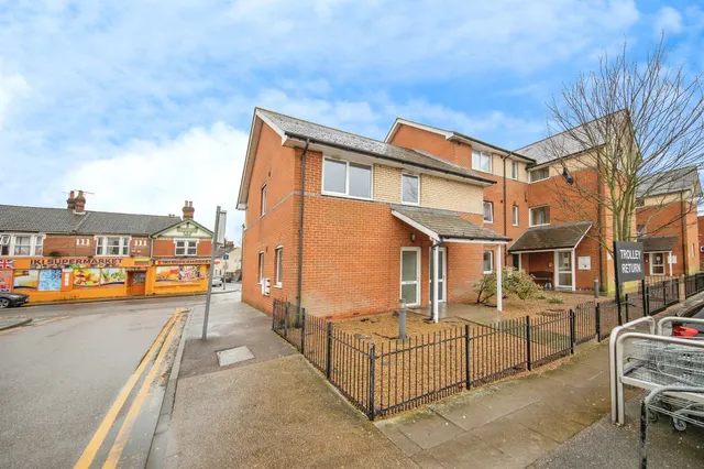 Bramford Road, Ipswich, IP1, photo 1