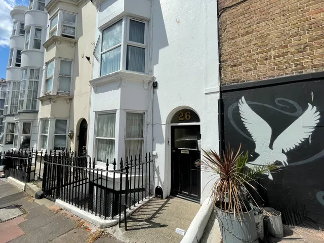 Devonshire Place, BRIGHTON, photo 1
