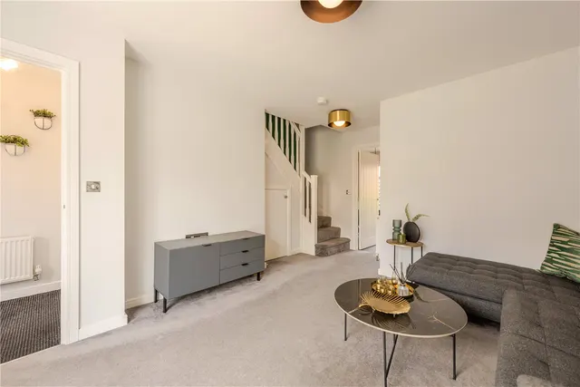 Photo 2 — The Avenue, Lighthorne Heath, Leamington Spa, Warwickshire, CV33