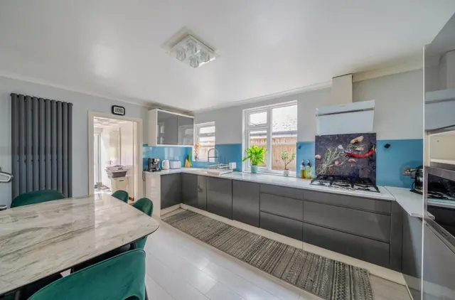 Osborne Road North, Southampton, SO17, photo 2