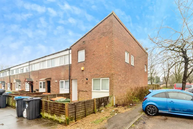 Reeves Croft, Hodge Lea, Milton Keynes, photo 1
