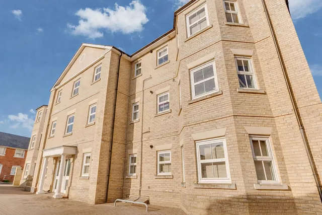 Steed Crescent, Essex, Colchester, CO2 7SJ, photo 1