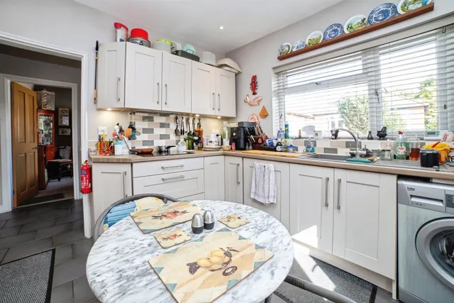 Welwyn Avenue, Allestree, DE22, photo 3