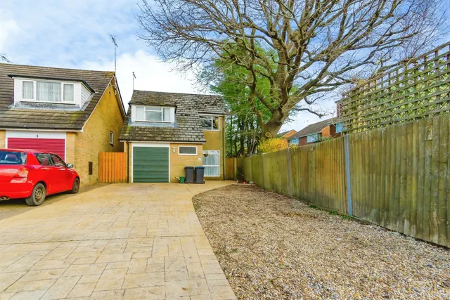 Cold Waltham Lane, Burgess Hill, photo 1