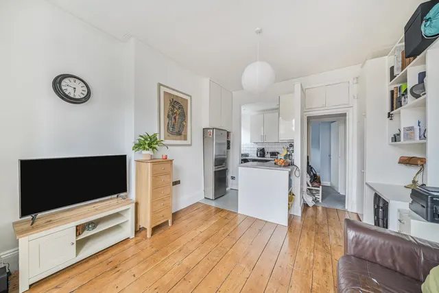 Haven Lane, Ealing, W5, photo 2