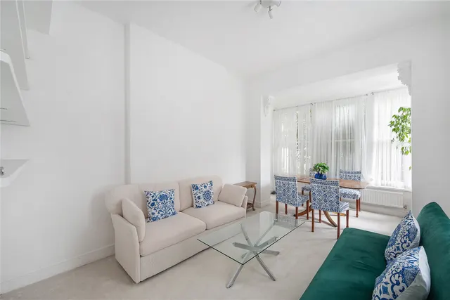 Nevern Square, London, SW5, photo 2