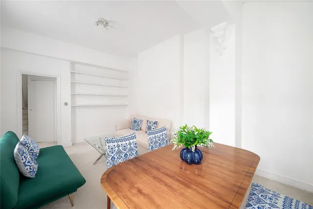 Nevern Square, London, SW5, photo 3