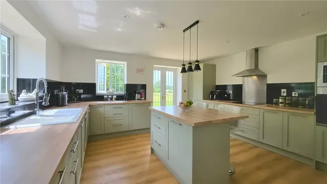Photo 3 — Gare Hill, Frome, Somerset, BA11 5EZ