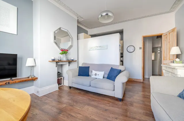 Roundhill Crescent, Brighton, BN2, photo 3