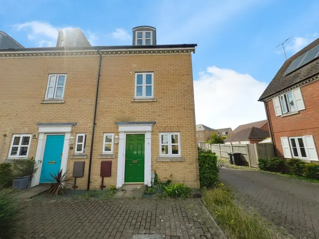 Gilbert Way, Canterbury, Kent, photo 1