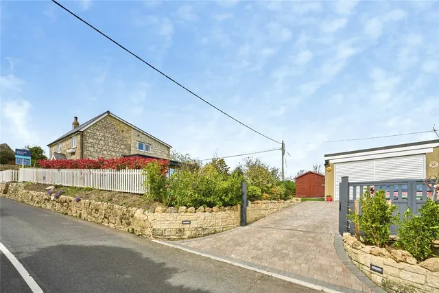 Main Road, Newbridge, PO41, photo 3
