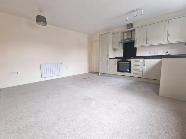 Prestongate, Hessle, HU13, photo 3