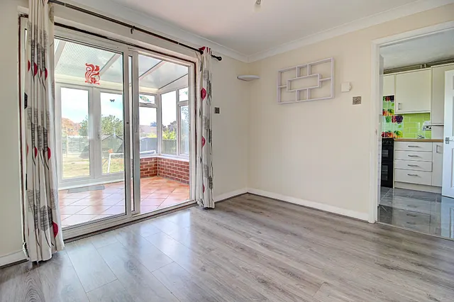 Mansfield Road, Basingstoke, RG22, photo 3