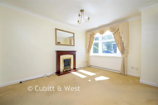 Fleetwood Close, Tadworth, KT20, photo 3