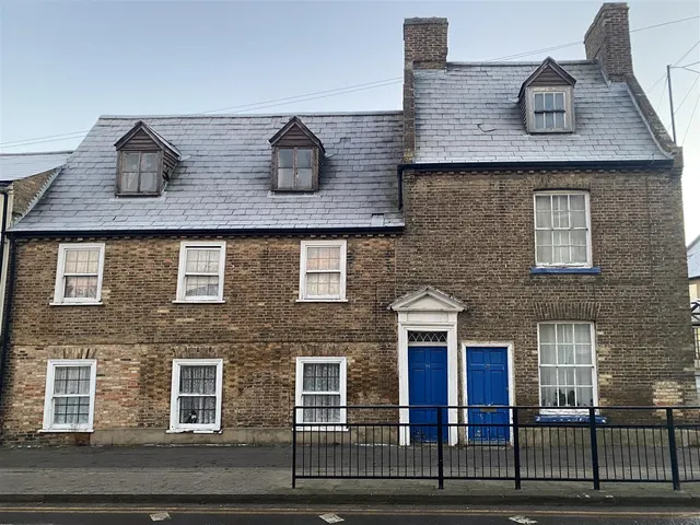 High Street, Chatteris, PE16, photo 2