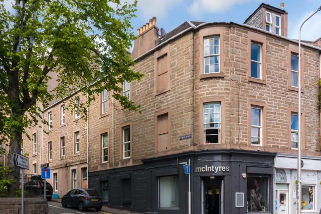 St Peter Street, West End, DD1, photo 1
