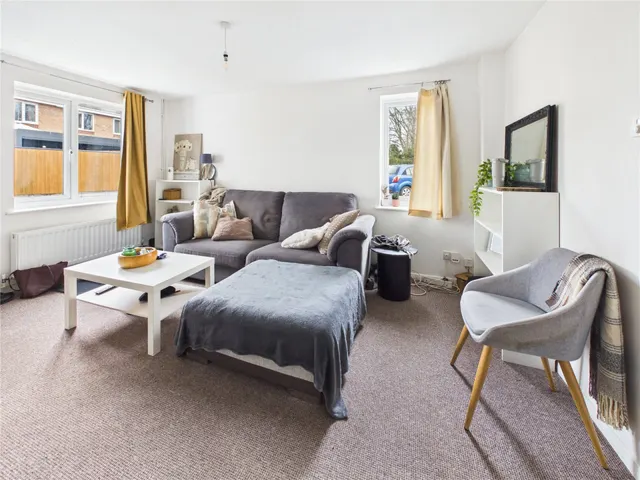 Courtlands, Bradley Stoke, BS32, photo 3